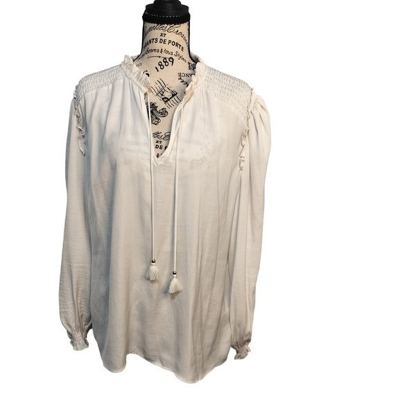 Chelsea & Theodore Women's L Off-White Smocked Peasant Blouse Tassel Tie Nwt
